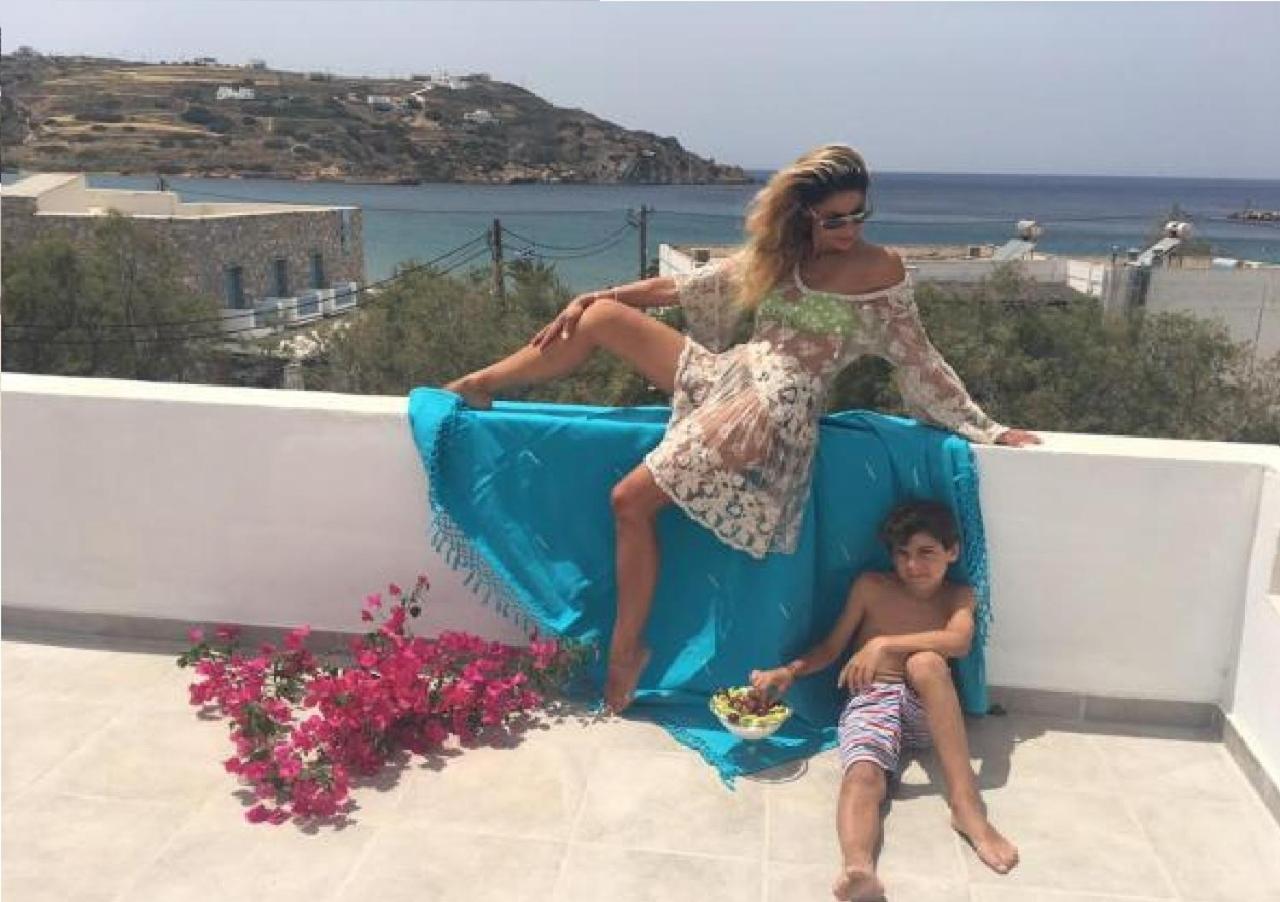 Aphrodite Hotel Syros Кинион Экстерьер фото